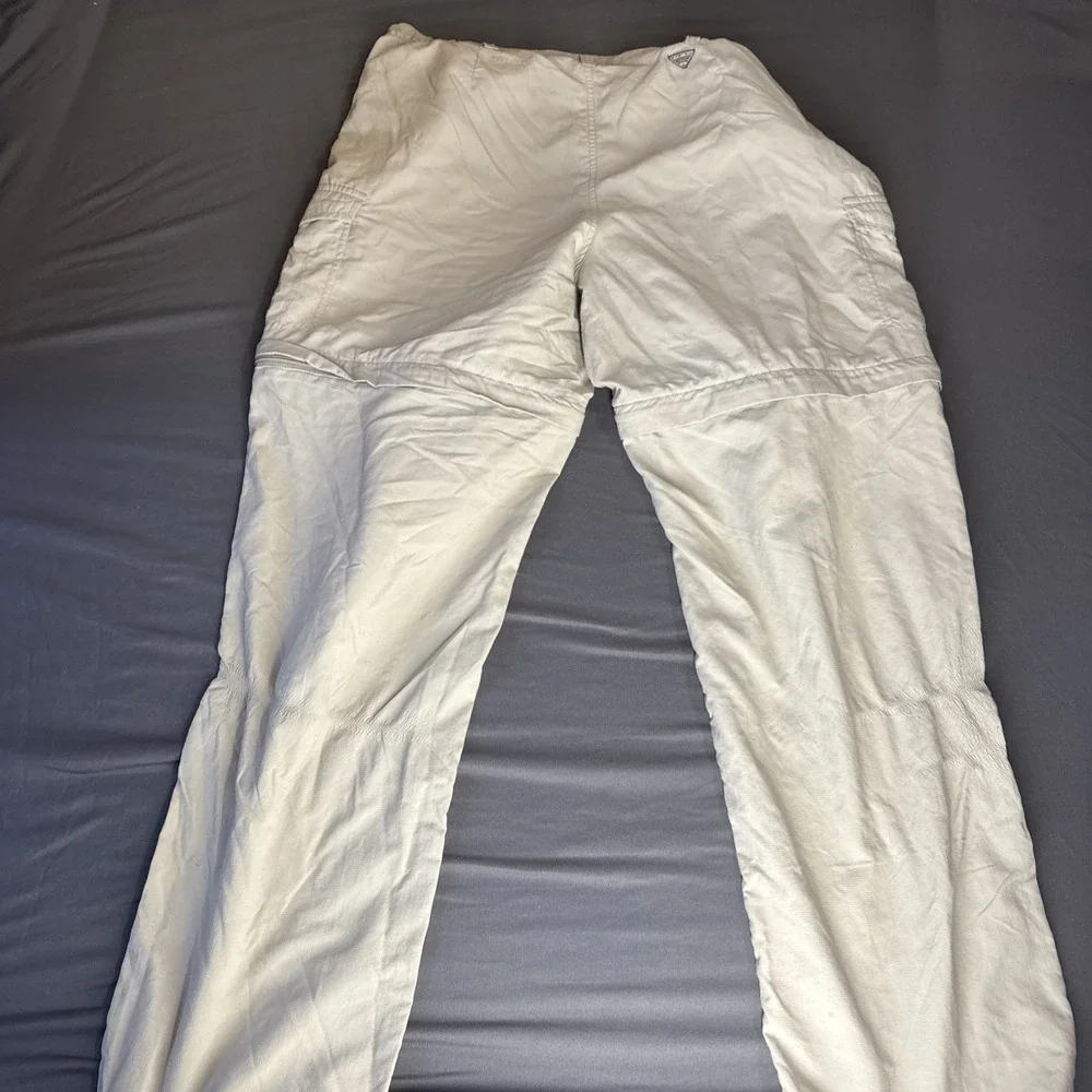 Columbia these sportswear